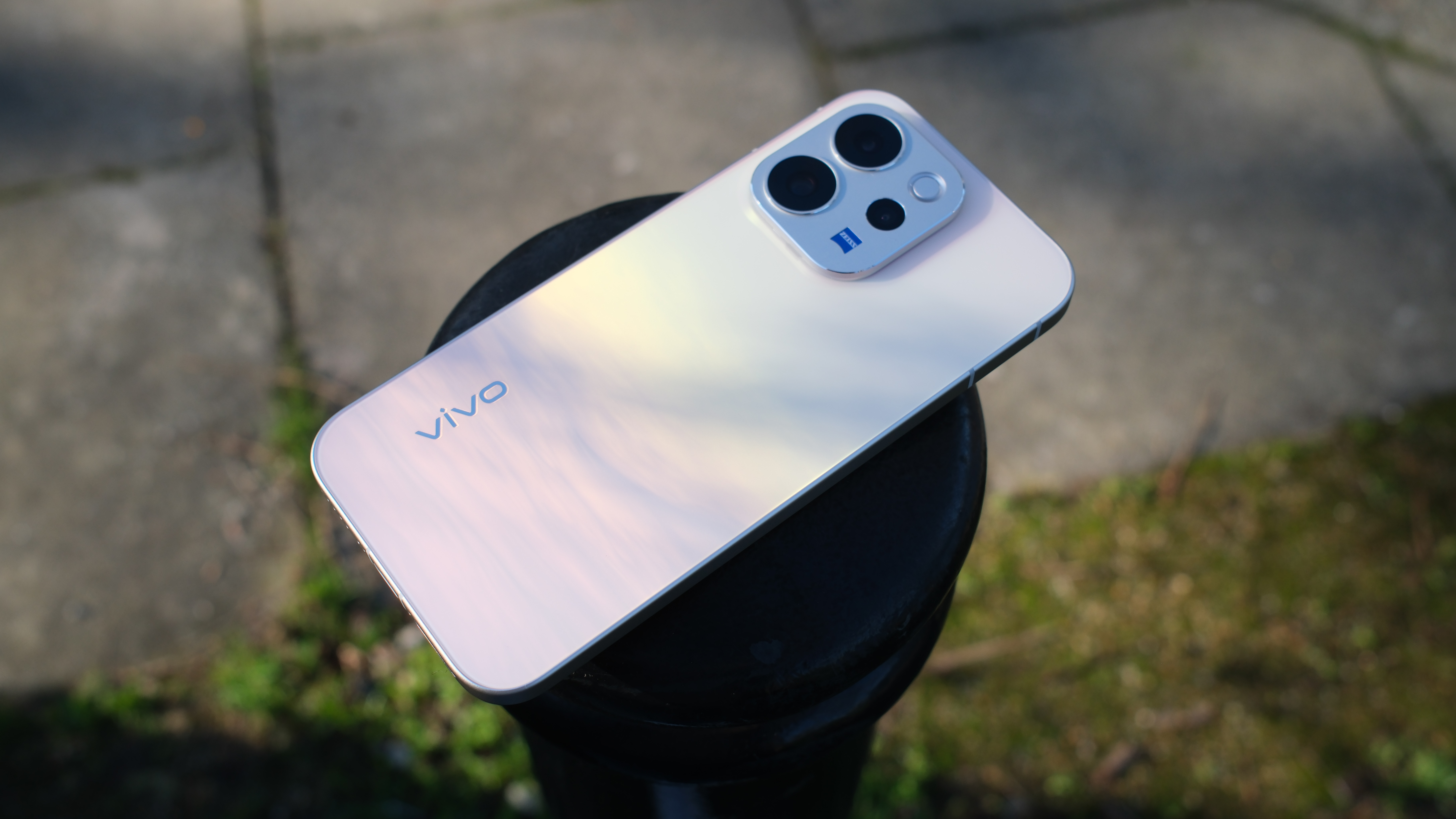Vivo V70 smartphone